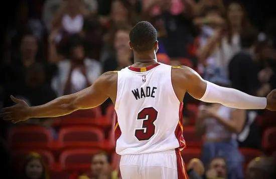 华体会体育下载-韦德：最初没想过和詹皇组队 现在的球员不懂牺牲