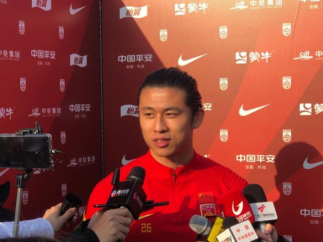 华体会手机网页版-张玉宁：要重新恢复自信 攻破日本球门不是没可能